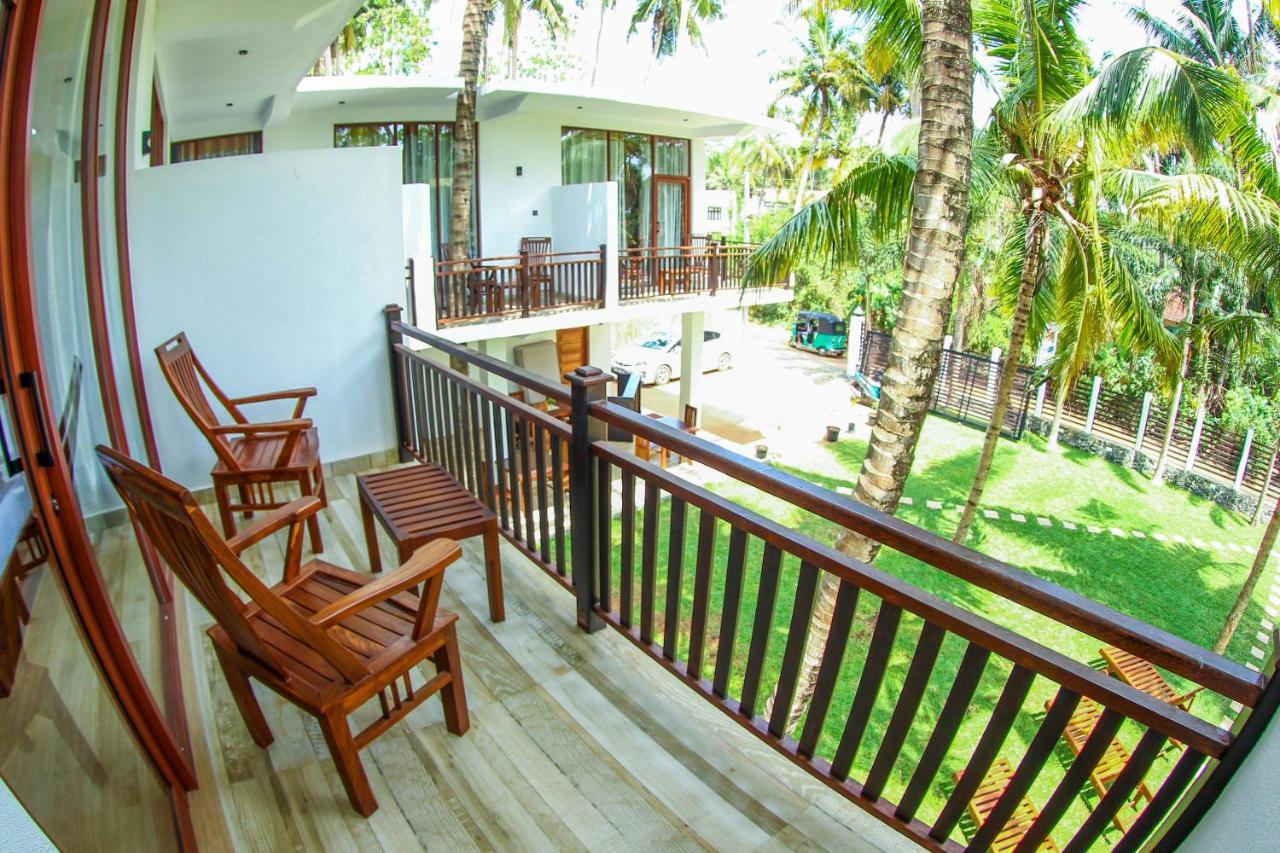 Bay Hiriketiya Hotel Dikwella Exterior foto