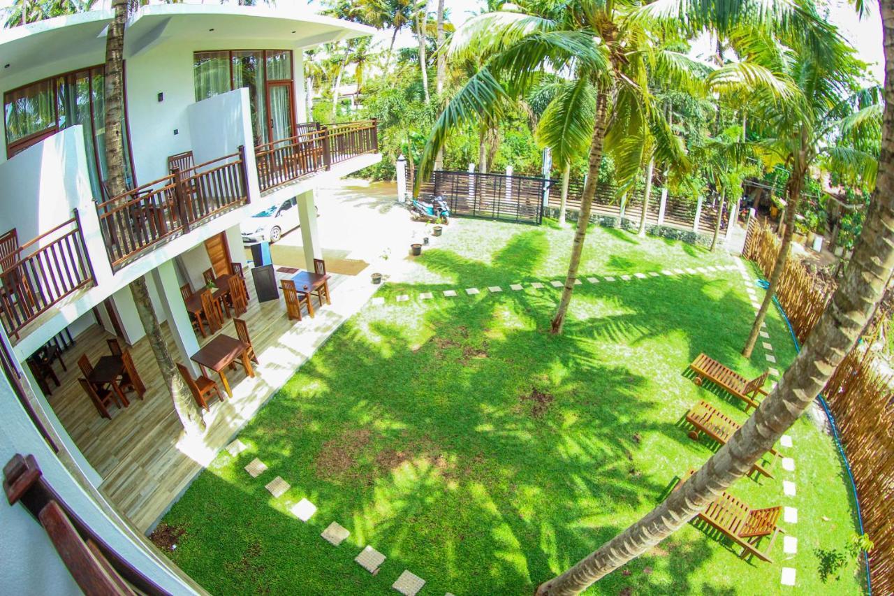 Bay Hiriketiya Hotel Dikwella Exterior foto